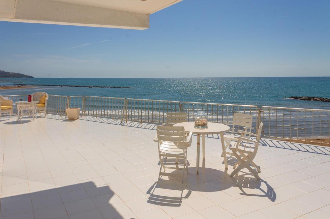 Magnifica Villa Aireola Frente Al Mar Benicàssim Esterno foto